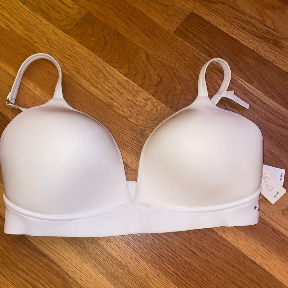 Arie White 38D bra WITH TAGS